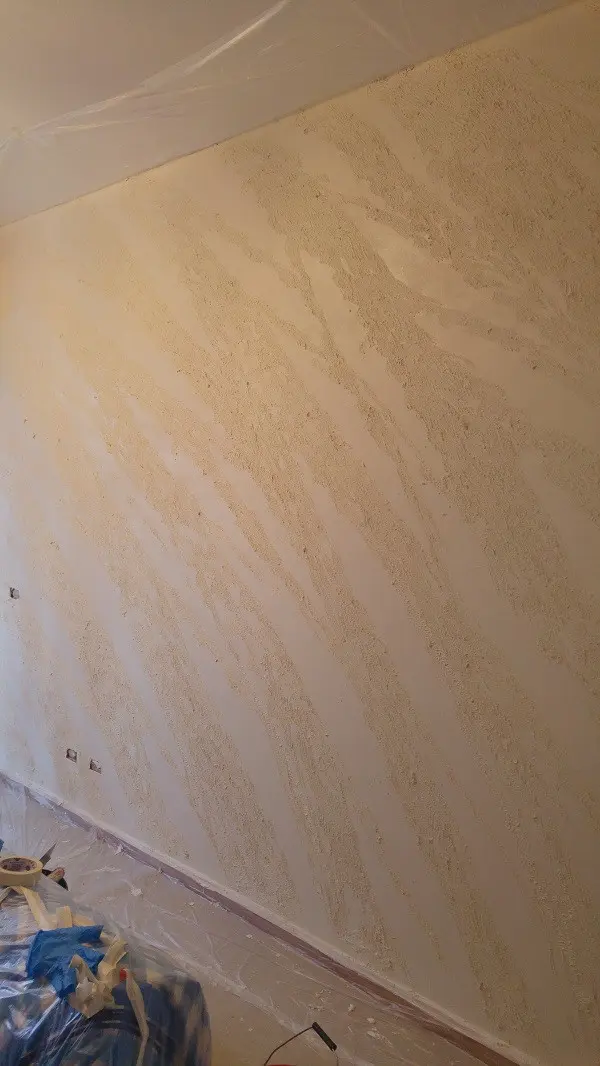 101-3-imbiancatura-decorazione-Graesan-salotto-casa-sestosangiovanni-.webp